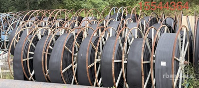 Quantity of 8,580ft 12 in Lay Flat Manguera