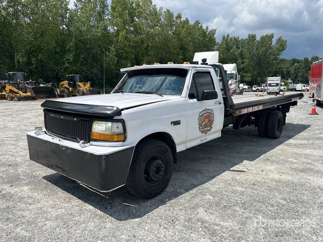 1993 Ford F-450 XL 4x2 Rollback Truck
