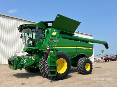 2021 John Deere S790 Cosechadora