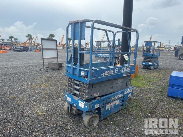 2018 Genie GS-1930 Electric Scissor Lift