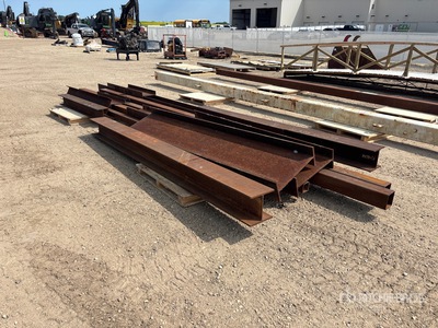 Quantity of Steel I-Beams Divers