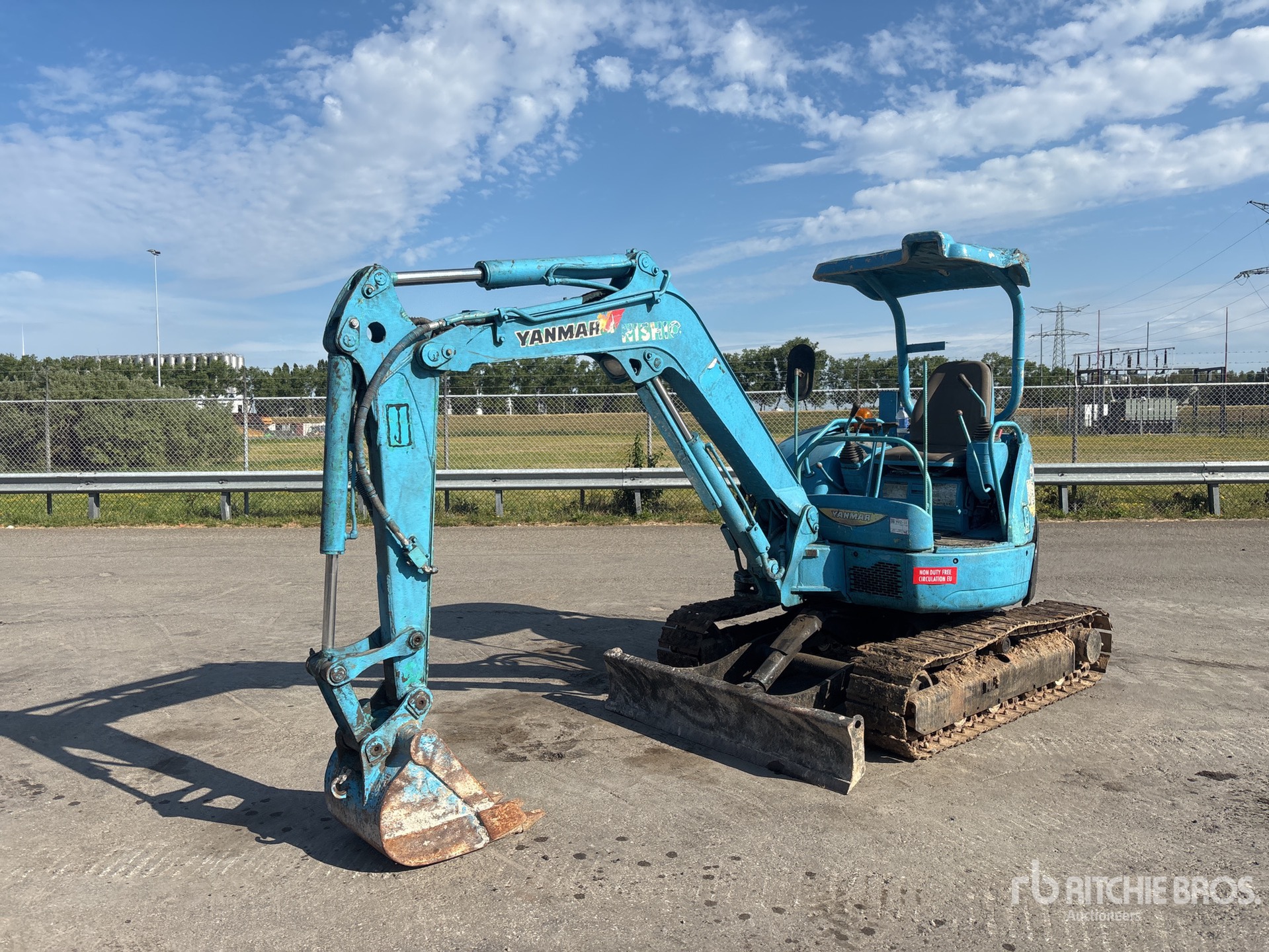 Yanmar ViO30-2 Mini Excavator