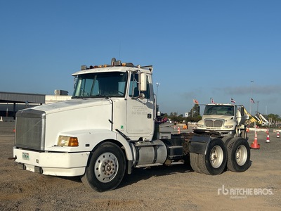 1992 Volvo Aero WCA 6x4 トラックトラクター（T/A）