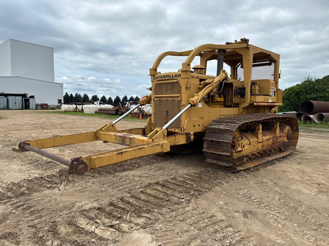 1970 Cat D8H Crawler Dozer