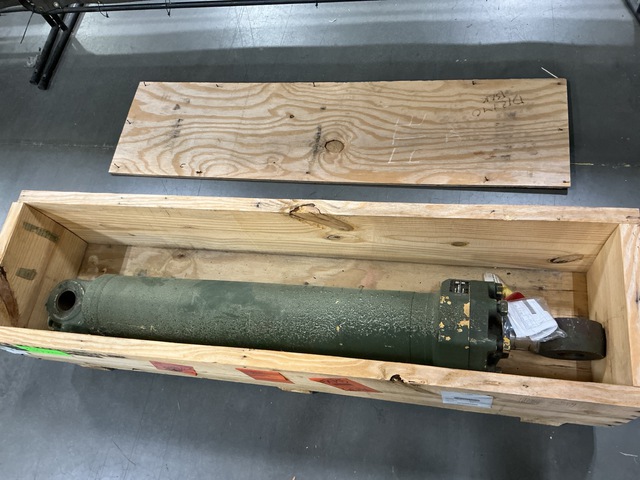 Cat 5J2449 Linear Actuating Cylinder Assembly