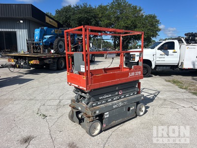 2018 Skyjack SJIII 3219 Electric Piattaforma aerea verticale