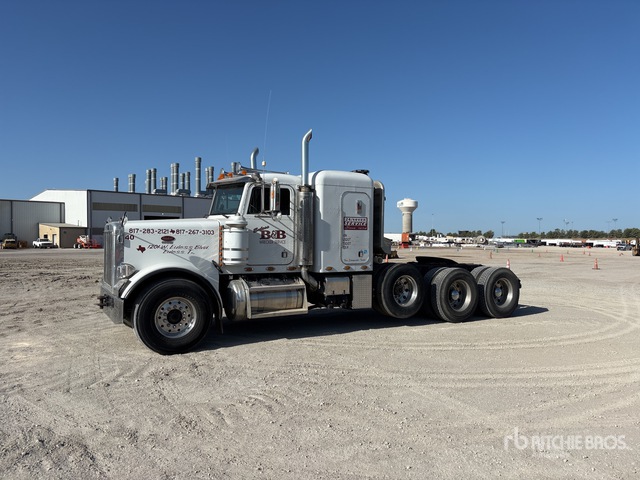 2008 Peterbilt 389 6x4 T/A Sleeper Truck Tractor