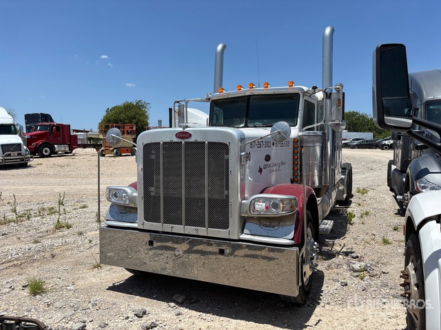 2008 Peterbilt 389 6x4 T/A Sleeper Truck Tractor