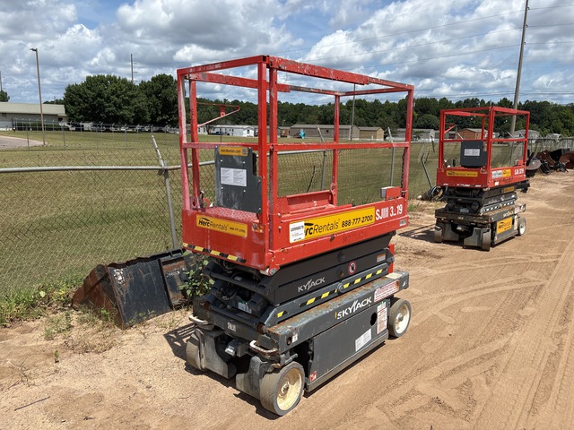 2019 Skyjack SJIII-3219 Electric Scissor Lift