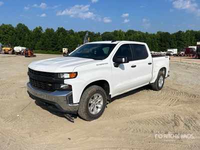 2019 Chevrolet Silverado 1500 4x4 Crew Cab Pickup