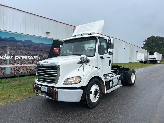 2016 Freightliner M2 112 4x2 S/A Day Cab Truck Tractor