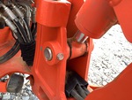 Hydraulics with Cylinder Pins and Bushings
