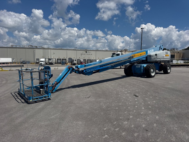 2016 Genie S-125 4WD Diesel Telescopic Boom Lift