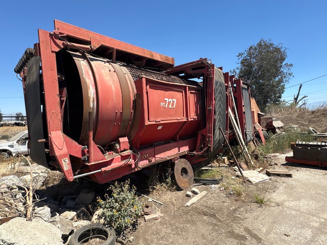 Morbark 727-3 Portable Trommel Screen (Inoperable)