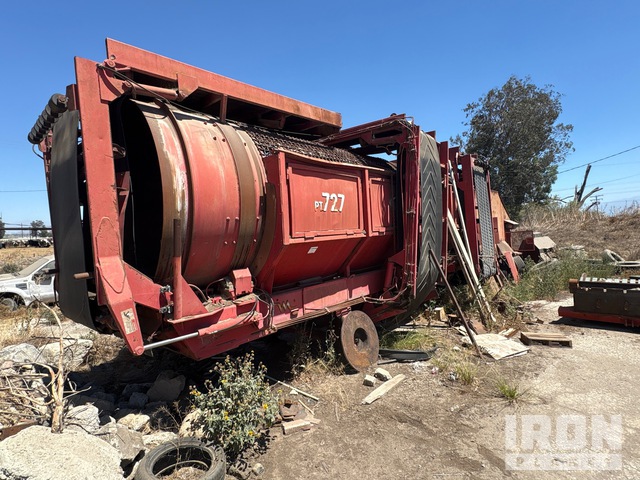 Morbark 727-3 Portable Trommel Screen (Inoperable)