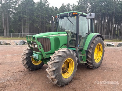 2005 John Deere 6420 جرار ذو دفع رباعي