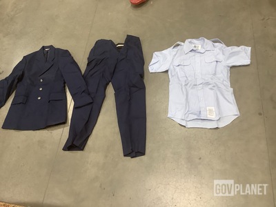 (19) Men’s Shirts, (19) Men’s Coats & Assorted Items