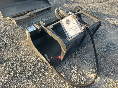 2026 Wolverine MSG-11-44W 44 in Mini Skid Steer Grapple Bucket (Unused)