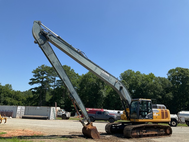 John Deere 300G Long Reach Tracked Excavator
