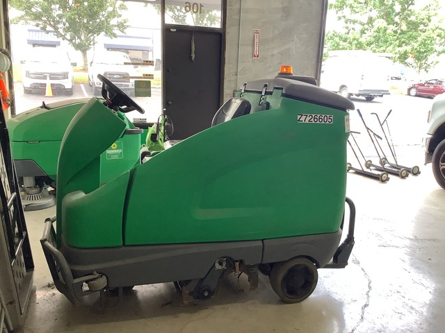 2015 Tennant T16 Ride-On Electric Floor Scrubber (Inoperable)
