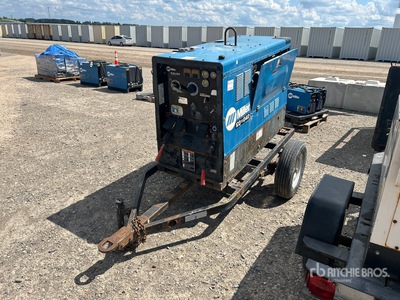Miller Big Blue 400D Mobile Multi-Process Engine Driven Welder