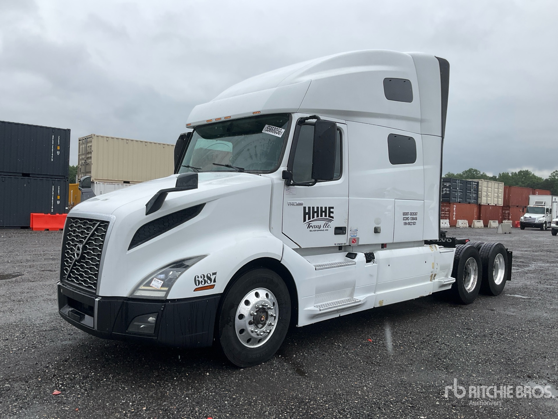 2019 Volvo VNL760 T/A Sleeper Truck Tractor