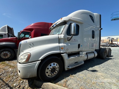 2014 Freightliner Cascadia 125 6x4 Cabeza Tractora Cabina Dormitorio (Inoperable)