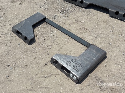 2026 Wolverine QMP1-16-10T Skid Steer Attachment Mounting Plate (Unused)