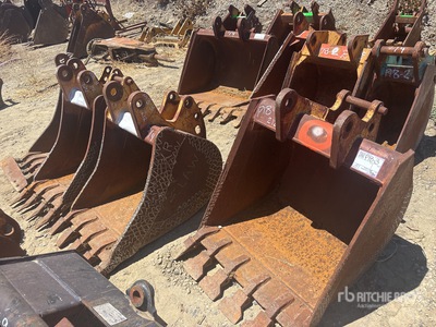 Quantity of (4) Digging 14", 16", 22", 29" Backhoe Rear Bucket - Fits Case 580M, Super M