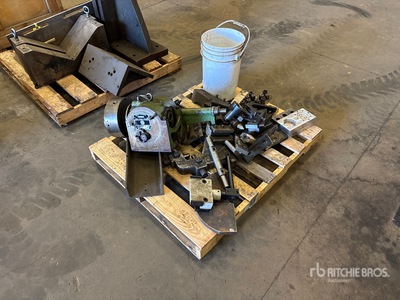 Quantity of Industrial Machine Parts ورش و مخازن متنوعة