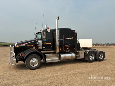 2014 Kenworth T800 6x4 T/A Sleeper Truck Tractor