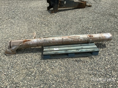 Quantity of (750) 5/16 in x 8ft Steel Rod Bars ورش و مخازن متنوعة (Unused)