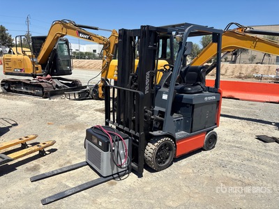 Toyota 8FBCU25 4400 lb Electric Forklift