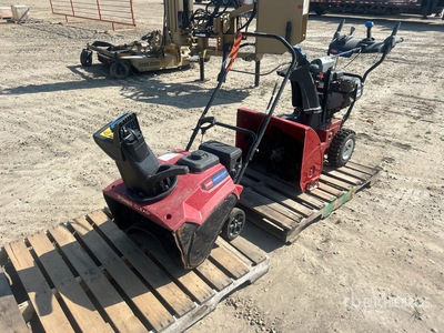 2023 Toro Power Clear 721R 1 ft 4 in Snow Blower