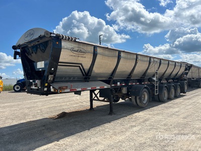 2020 Trout River 48 ft 5/Axle Live Bottom Trailer