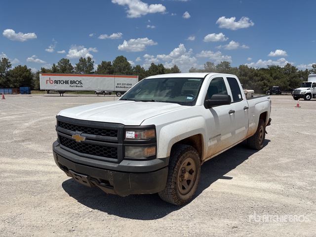 2014 Chevrolet Silverado 1500 4x4 Extended Cab Pickup