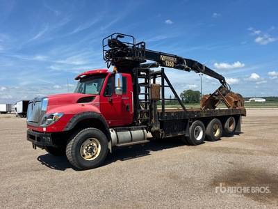Builtrite 1300 19040 lb Knuckle Boom on 2012 International Workstar 7600 8x4 Grijpwagen