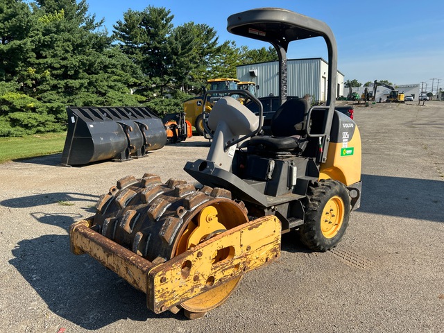 2012 Volvo SD25D Smooth Drum Compactor 2012 Volvo SD25D Smooth Drum Compactor