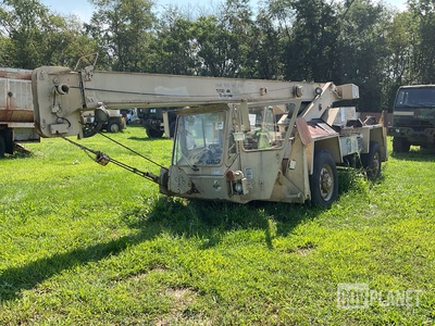 Koehring LRT110-TYP.1 Rough Terrain Crane