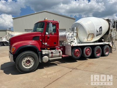 2007 Mack CV513 12x4 Mixer Truck