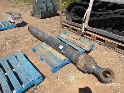 Cat To fit John Deere 470 stick cyl (New Rebuild) Cylinder