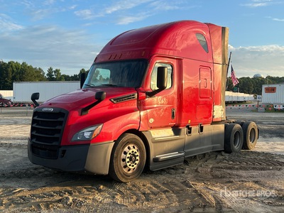 2019 Freightliner Cascadia 126 6x4 Ciągnik siodłowy T/A z kabiną sypialną