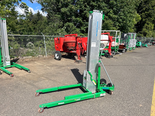 2017 Genie SLC-24 Material Hoist