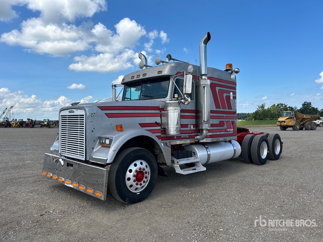 1FUPDWEBXYLB64801 Freightliner Fld 120 Photo 1