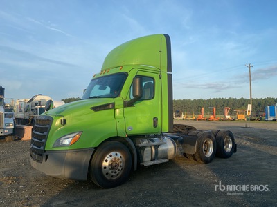 2022 Freightliner Cascadia 116 6x4 T/A Day Cab Truck Tractor