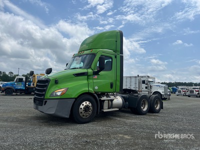 2021 Freightliner Cascadia 116 6x4 T/A Day Cab Truck Tractor