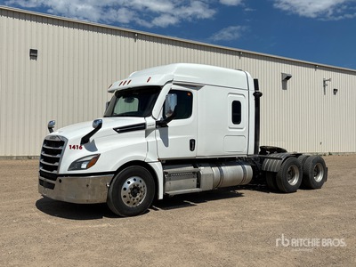 2021 Freightliner Cascadia 126 6x4 Sleeper Truck Tractor