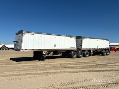 2015 Lode King Super B-Train Grain Trailer