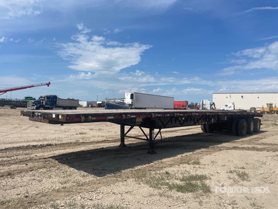 2015 Lode King 53 ft Tri/A Flatbed Trailer