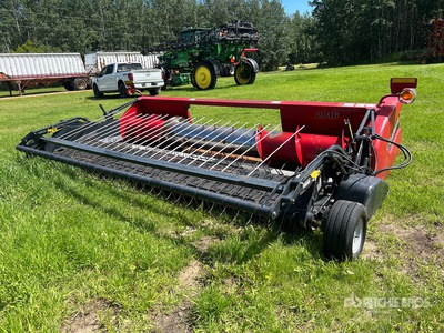 2009 Case IH 2016 16 ft Combine Pickup Header